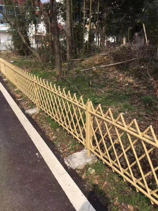 仿竹護欄網(wǎng)